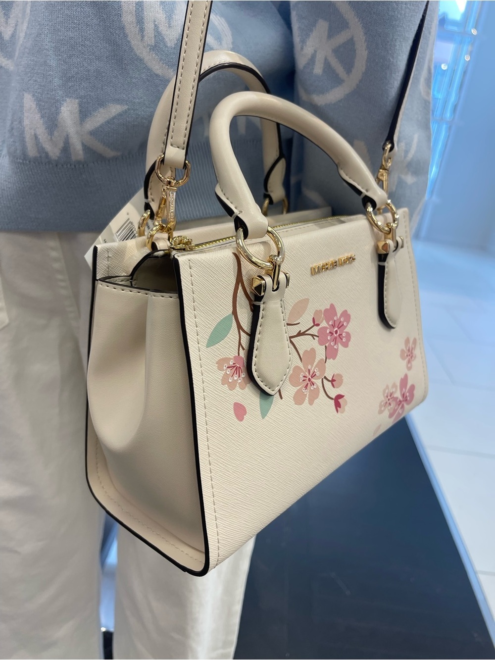 MICHAEL KORS Marilyn Small Embellished Satchel Crossbody Messenger
Lt Cream
NWT - Picture 4 of 16